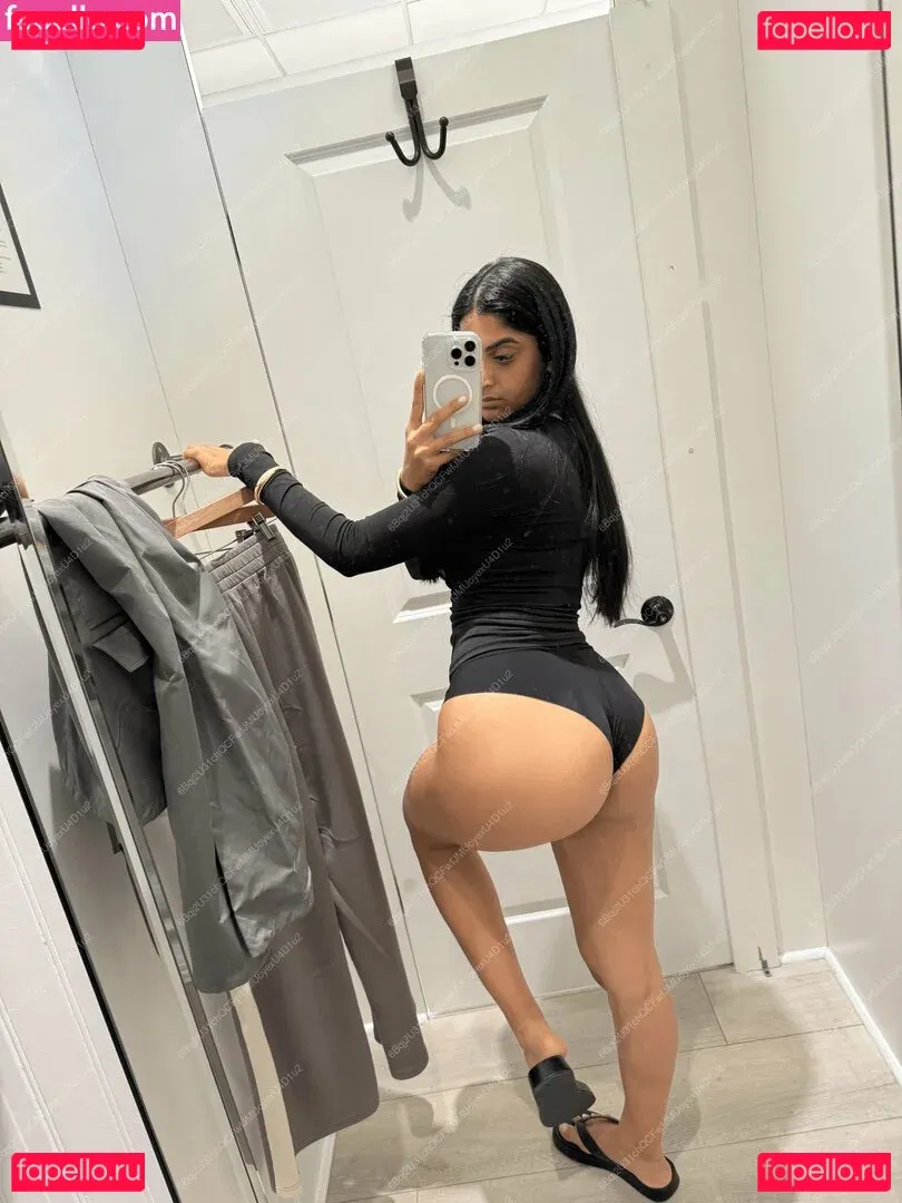 Happy Barot Onlyfans Photo Gallery 