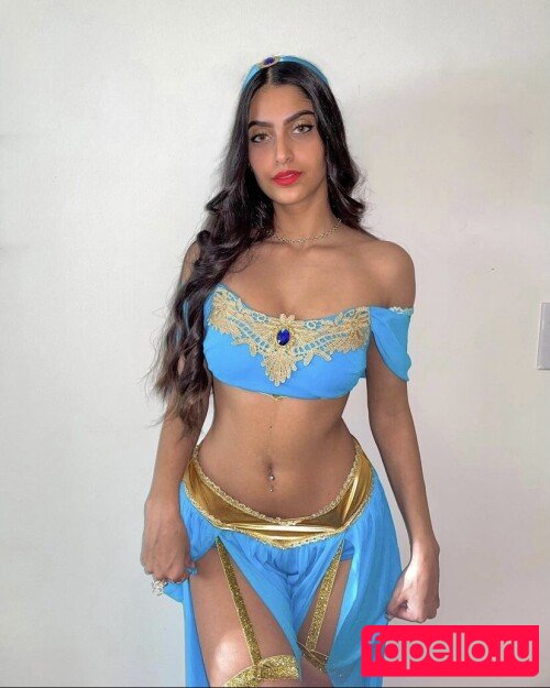 Happy Barot Onlyfans Photo Gallery 