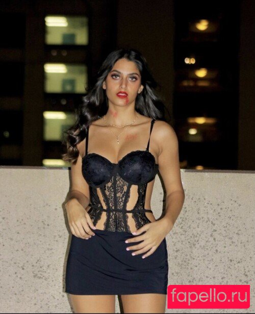 Happy Barot Onlyfans Photo Gallery 