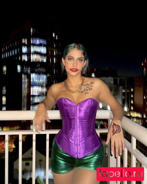 Happy Barot Onlyfans Photo Gallery 