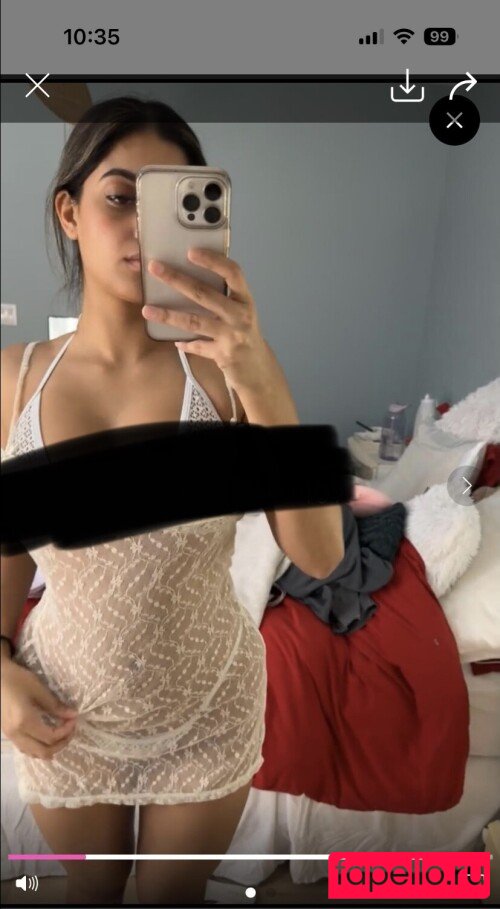 Happy Barot Onlyfans Photo Gallery 