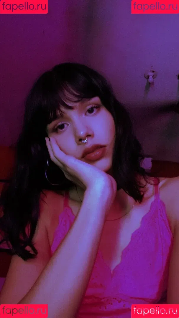 FKA Twigs Onlyfans Photo Gallery 