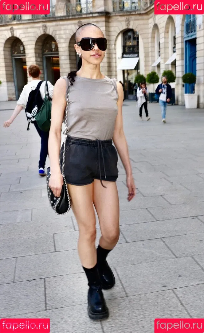 FKA Twigs Onlyfans Photo Gallery 