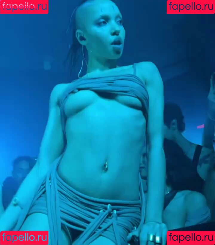 FKA Twigs Onlyfans Photo Gallery 