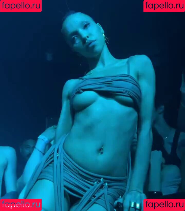 FKA Twigs Onlyfans Photo Gallery 