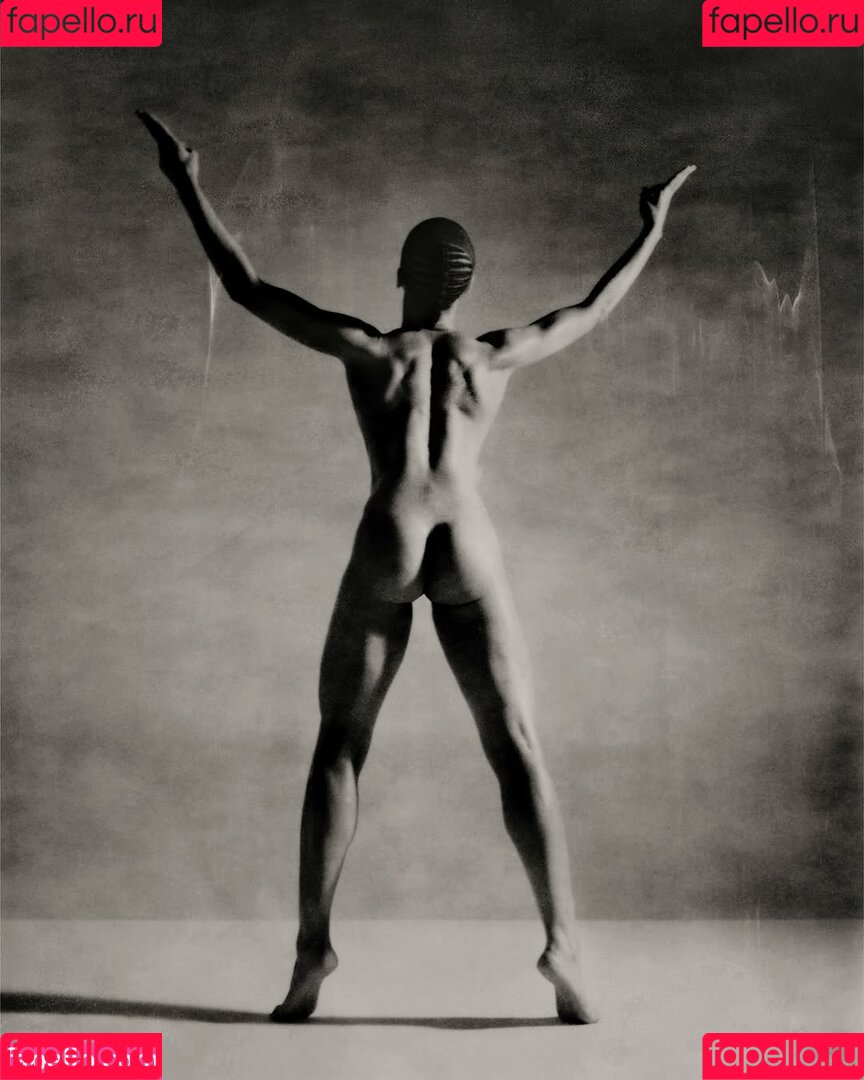 FKA Twigs Onlyfans Photo Gallery 