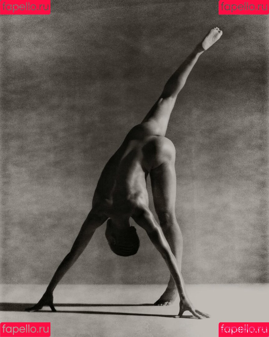 FKA Twigs Onlyfans Photo Gallery 