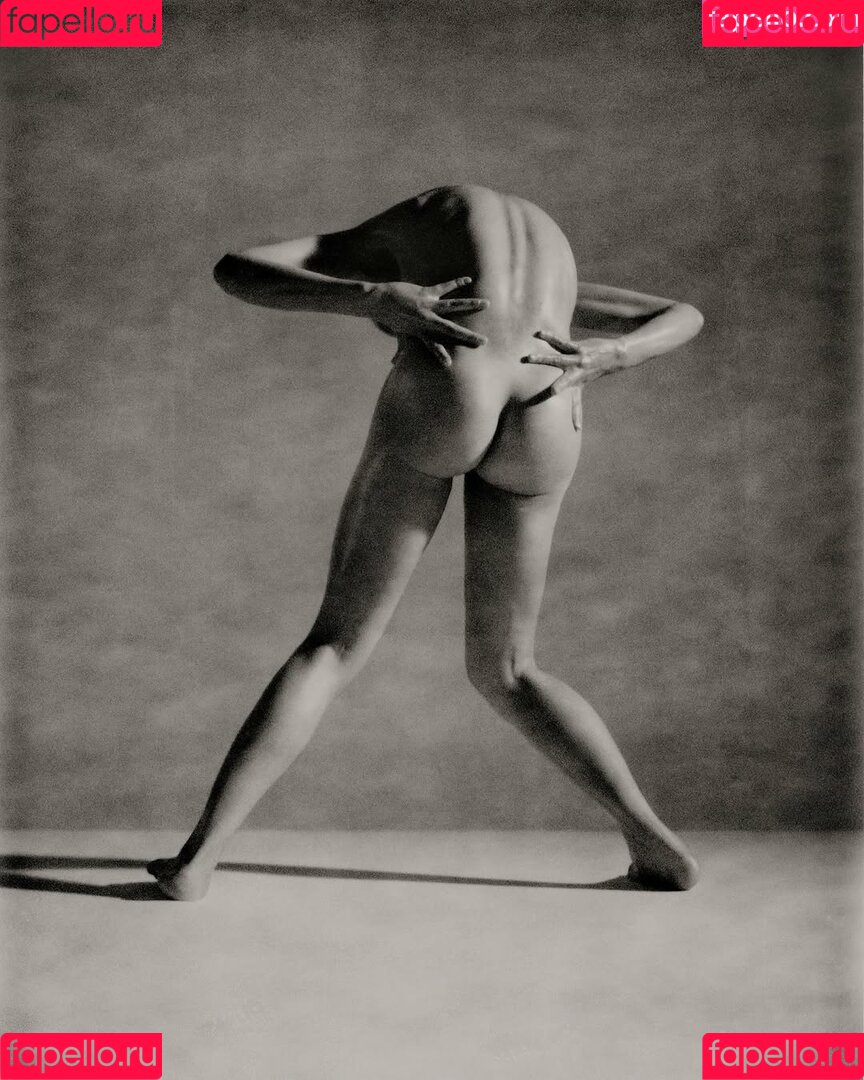 FKA Twigs Onlyfans Photo Gallery 