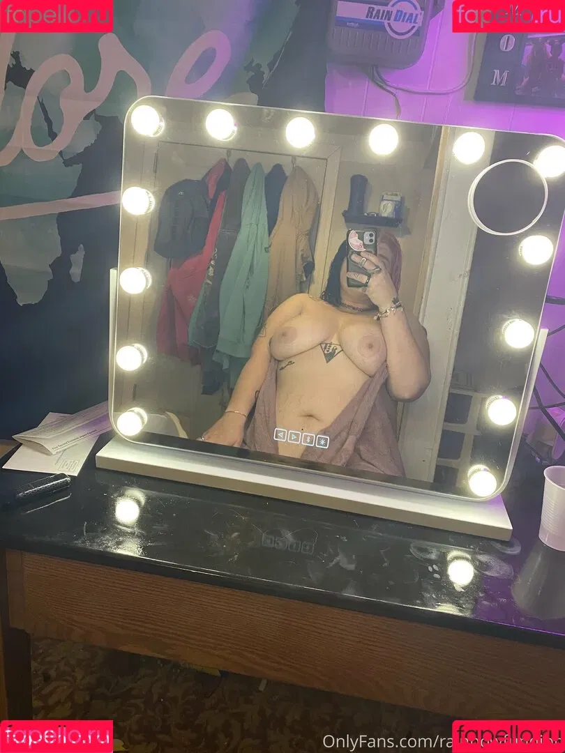 rainbowfundipp Onlyfans Photo Gallery 