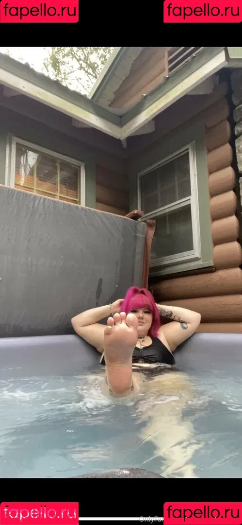 rainbowfundipp Onlyfans Photo Gallery 