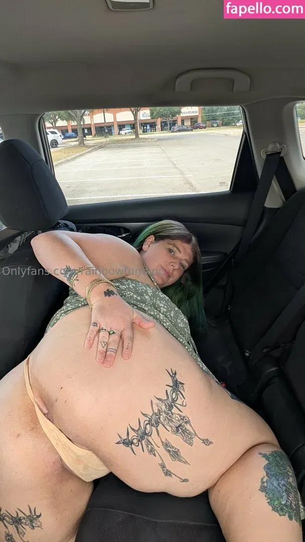 rainbowfundipp Onlyfans Photo Gallery 