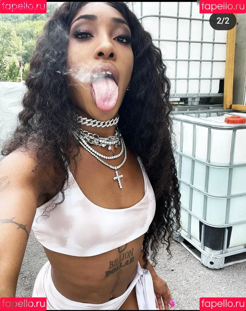 Eunique Onlyfans Photo Gallery 