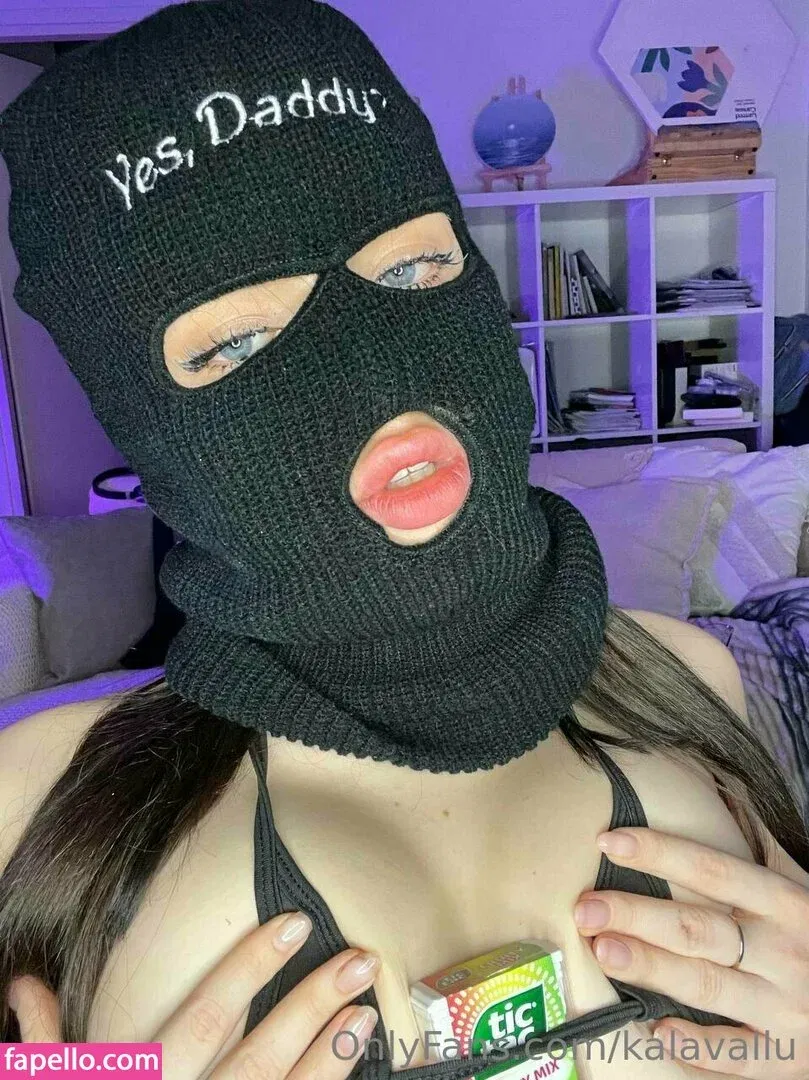 kalavallu Onlyfans Photo Gallery 