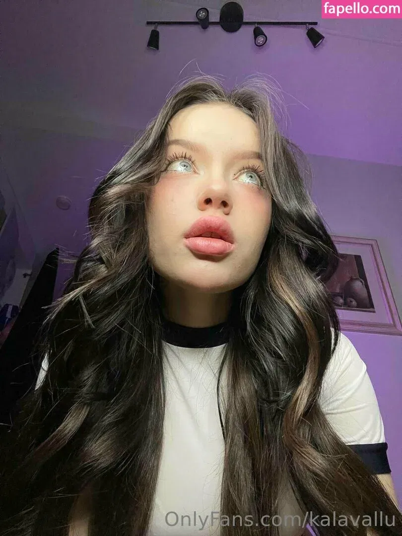 kalavallu Onlyfans Photo Gallery 