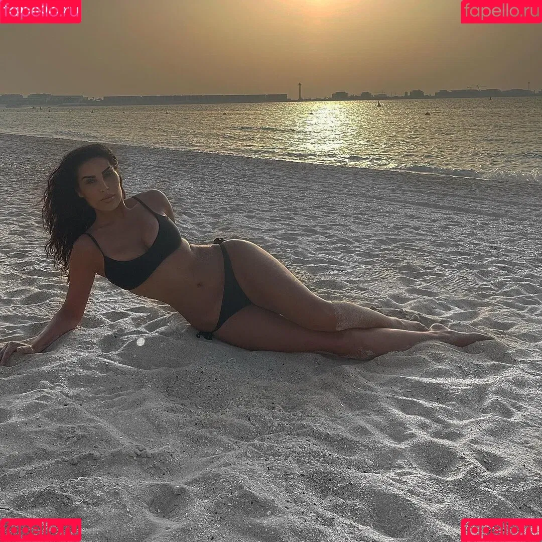 Senna Gammour Onlyfans Photo Gallery 