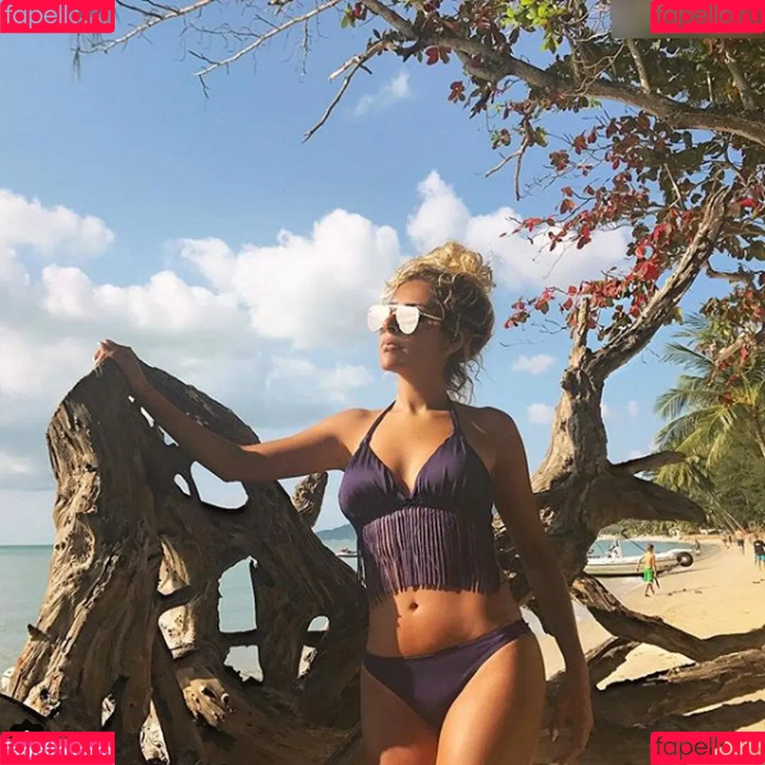 Senna Gammour Onlyfans Photo Gallery 