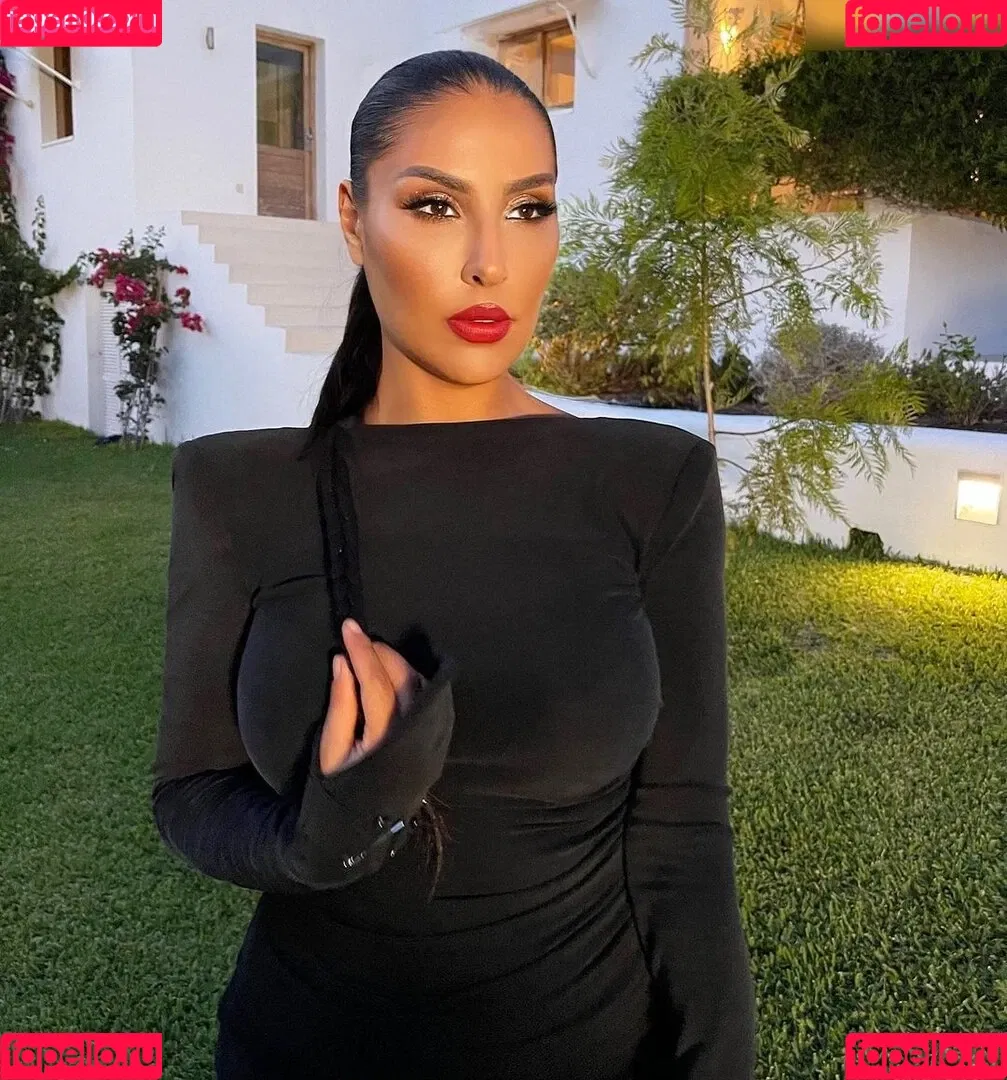 Senna Gammour Onlyfans Photo Gallery 