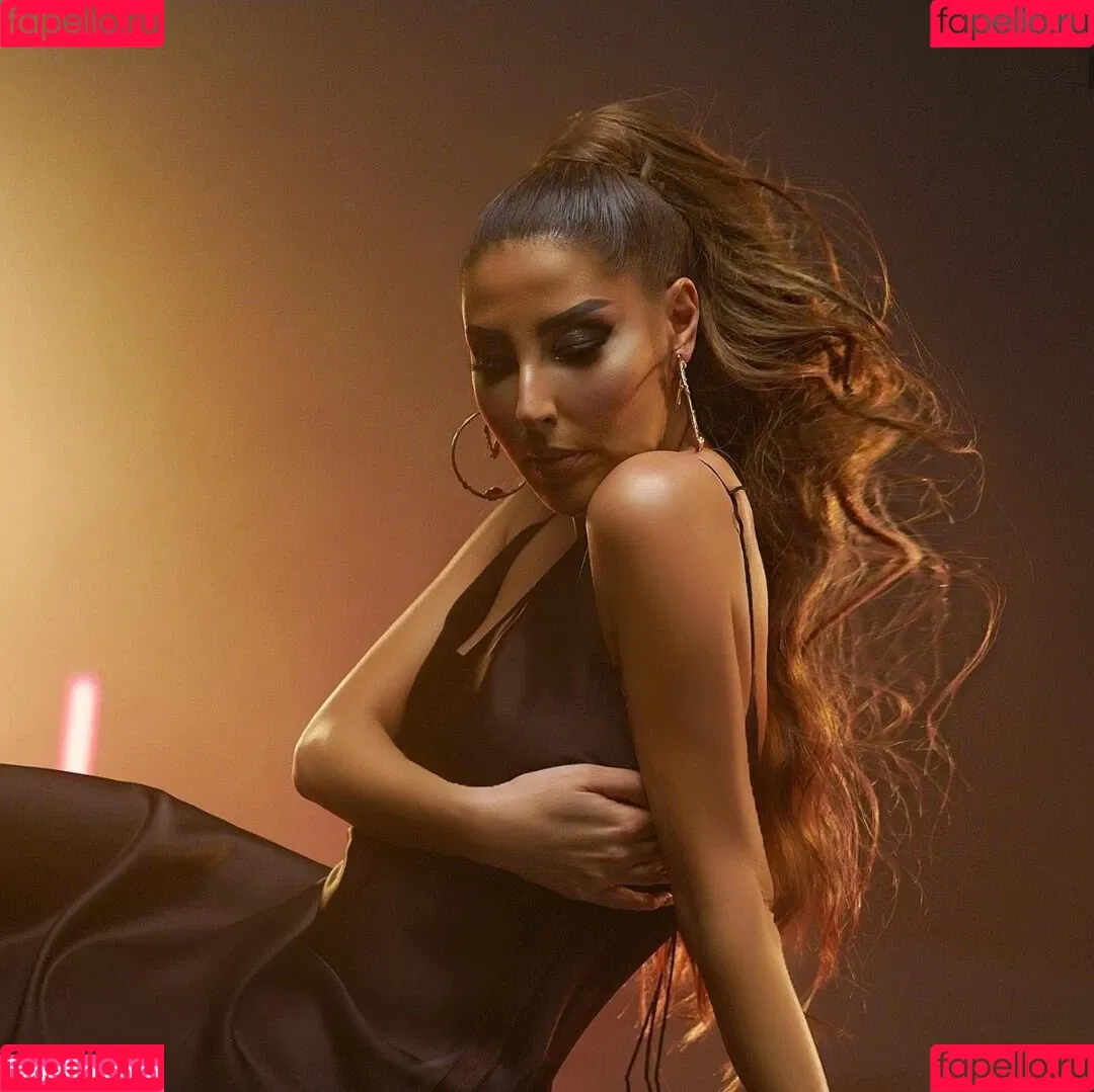 Senna Gammour Onlyfans Photo Gallery 