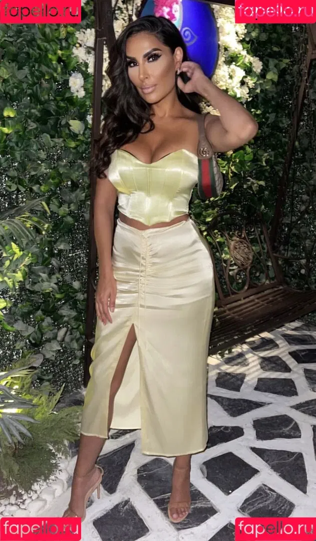 Senna Gammour Onlyfans Photo Gallery 