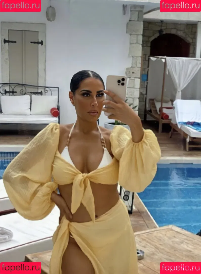 Senna Gammour Onlyfans Photo Gallery 