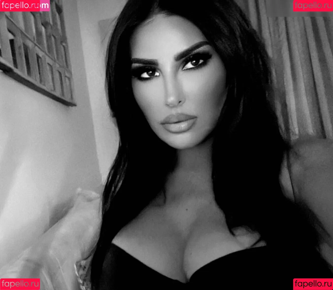 Senna Gammour Onlyfans Photo Gallery 