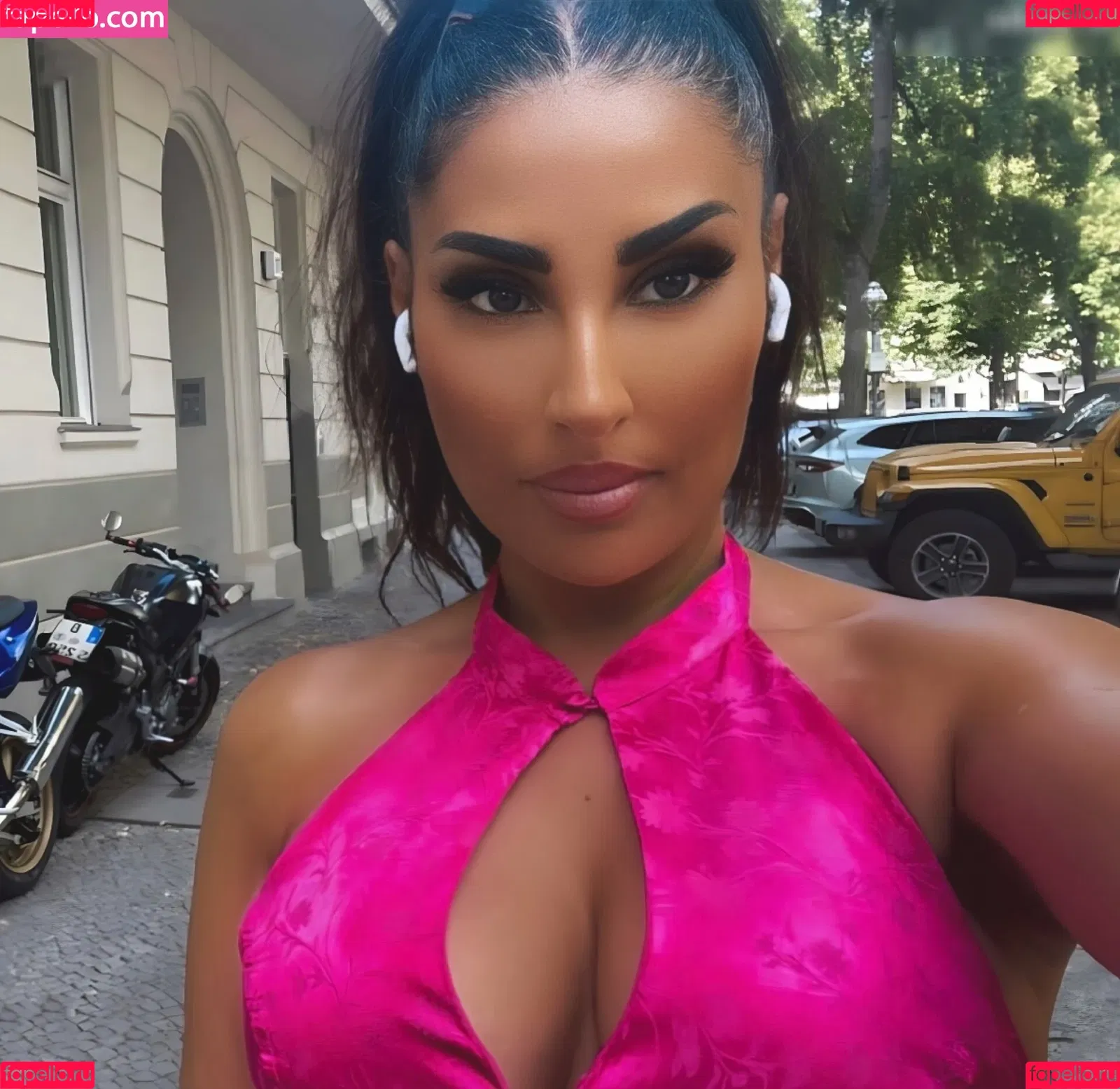 Senna Gammour Onlyfans Photo Gallery 