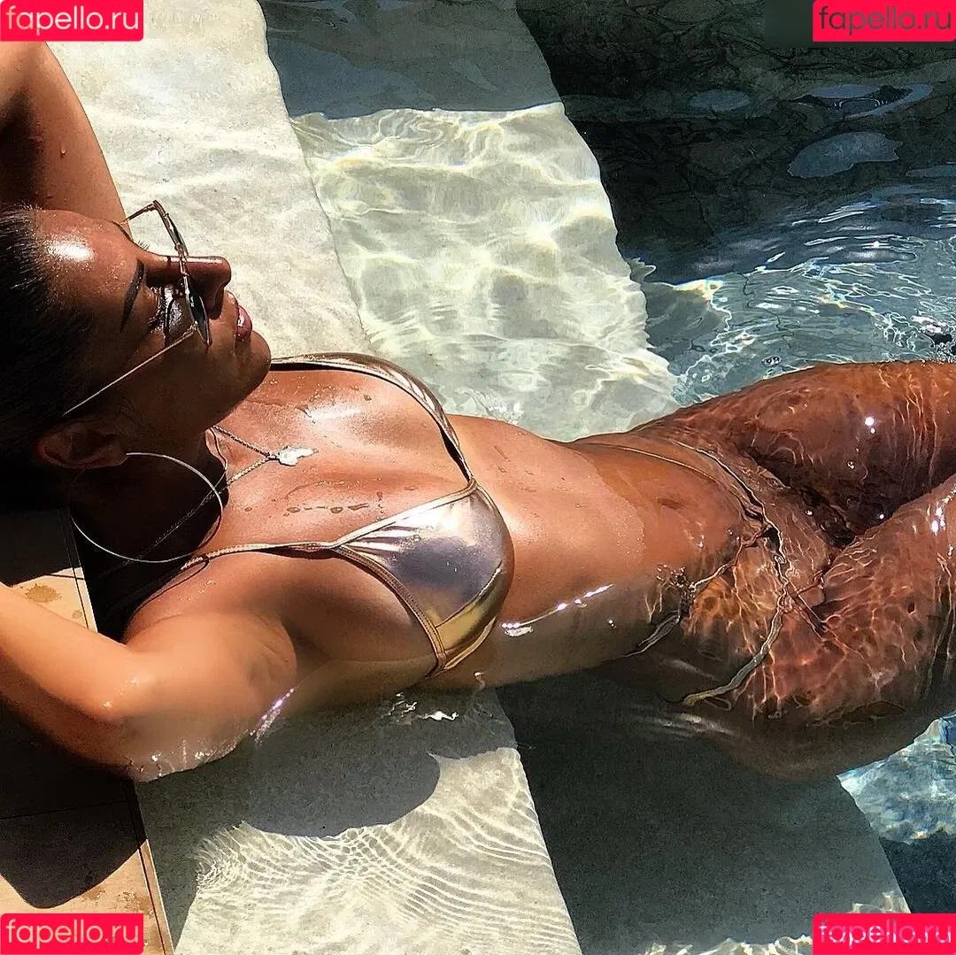 Senna Gammour Onlyfans Photo Gallery 