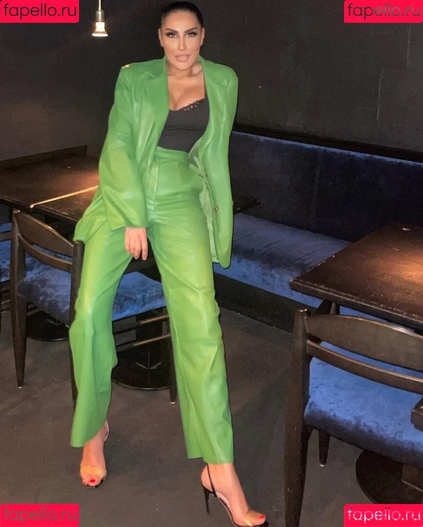 Senna Gammour Onlyfans Photo Gallery 
