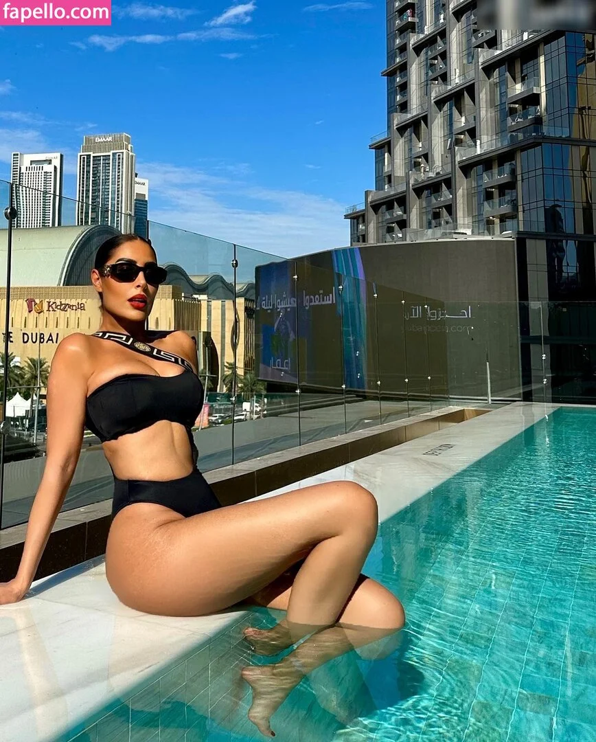 Senna Gammour Onlyfans Photo Gallery 