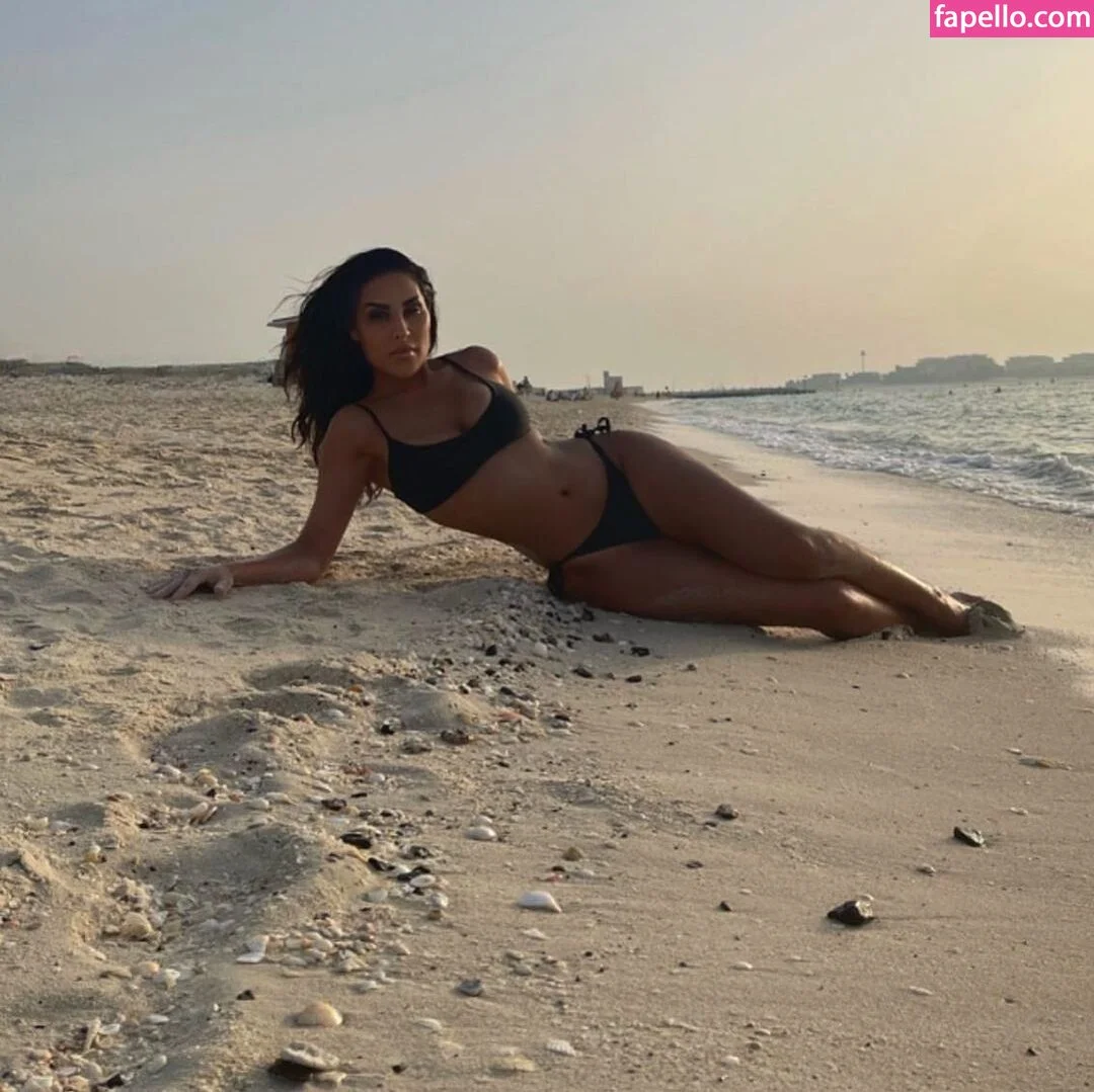 Senna Gammour Onlyfans Photo Gallery 