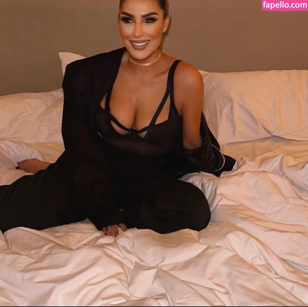 Senna Gammour Onlyfans Photo Gallery 