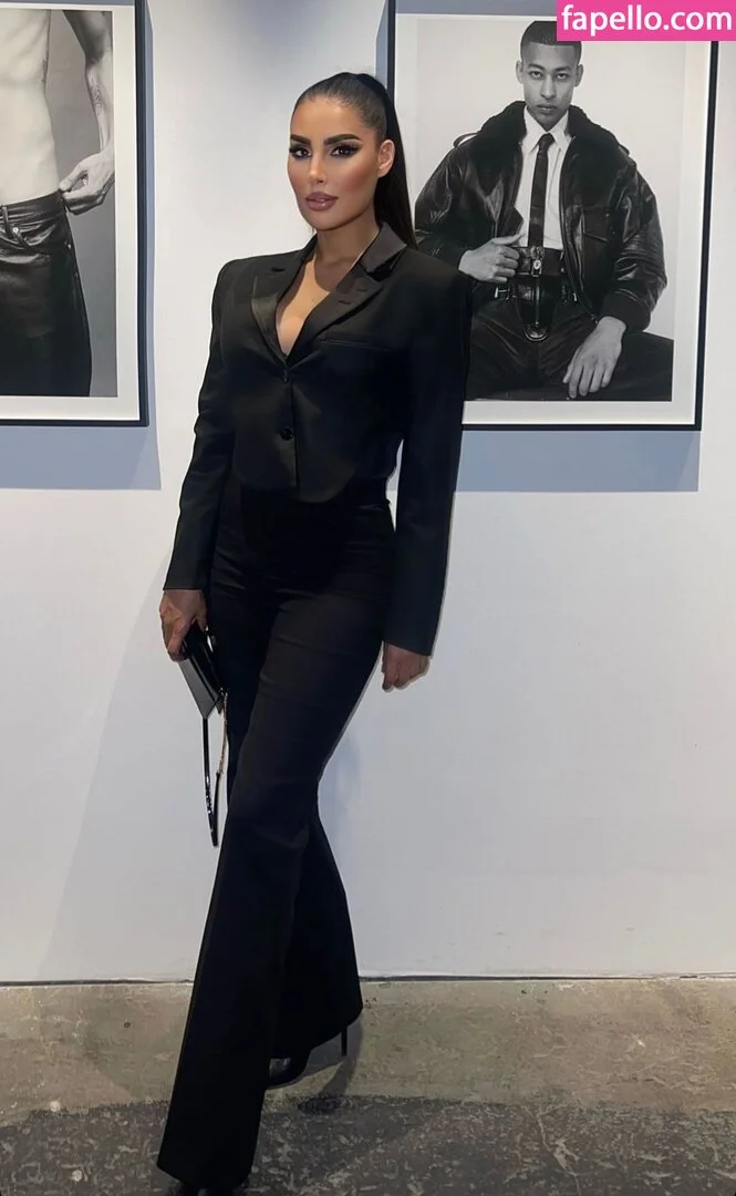 Senna Gammour Onlyfans Photo Gallery 