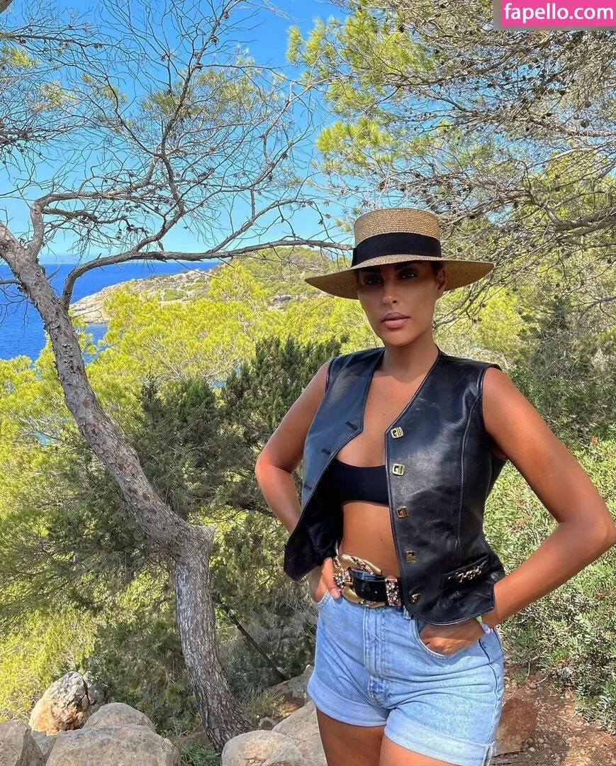 Senna Gammour Onlyfans Photo Gallery 