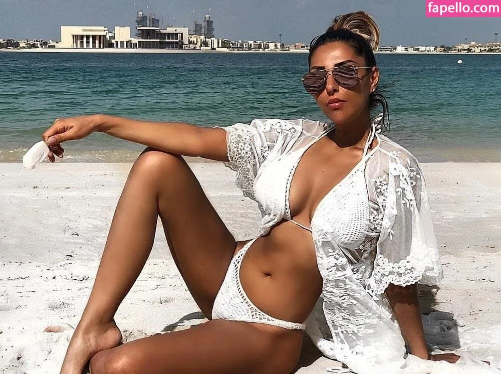 Senna Gammour Onlyfans Photo Gallery 