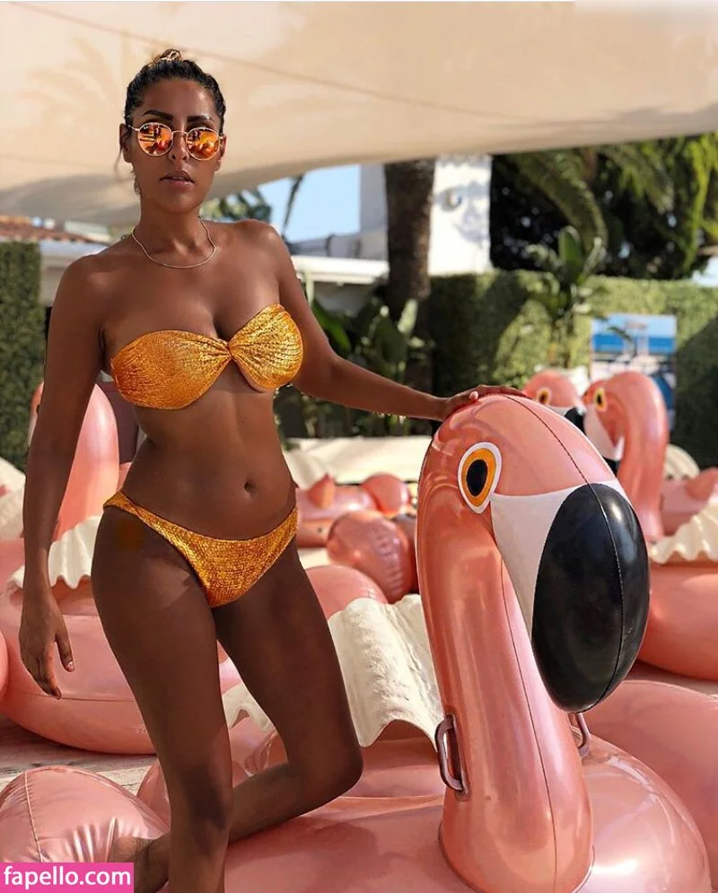 Senna Gammour Onlyfans Photo Gallery 