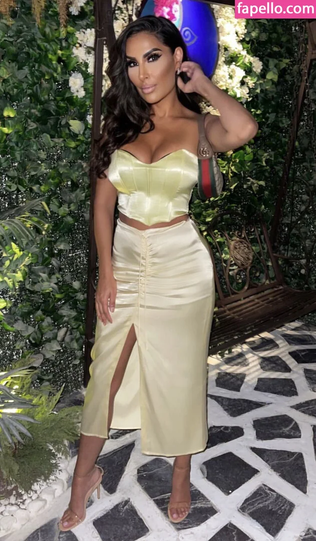 Senna Gammour Onlyfans Photo Gallery 