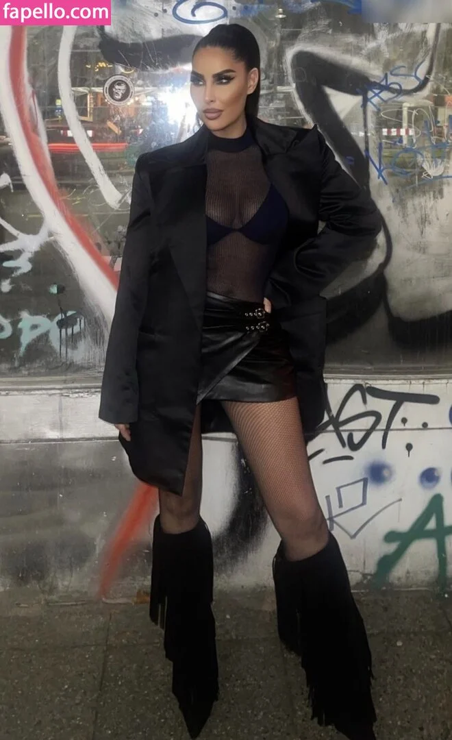 Senna Gammour Onlyfans Photo Gallery 