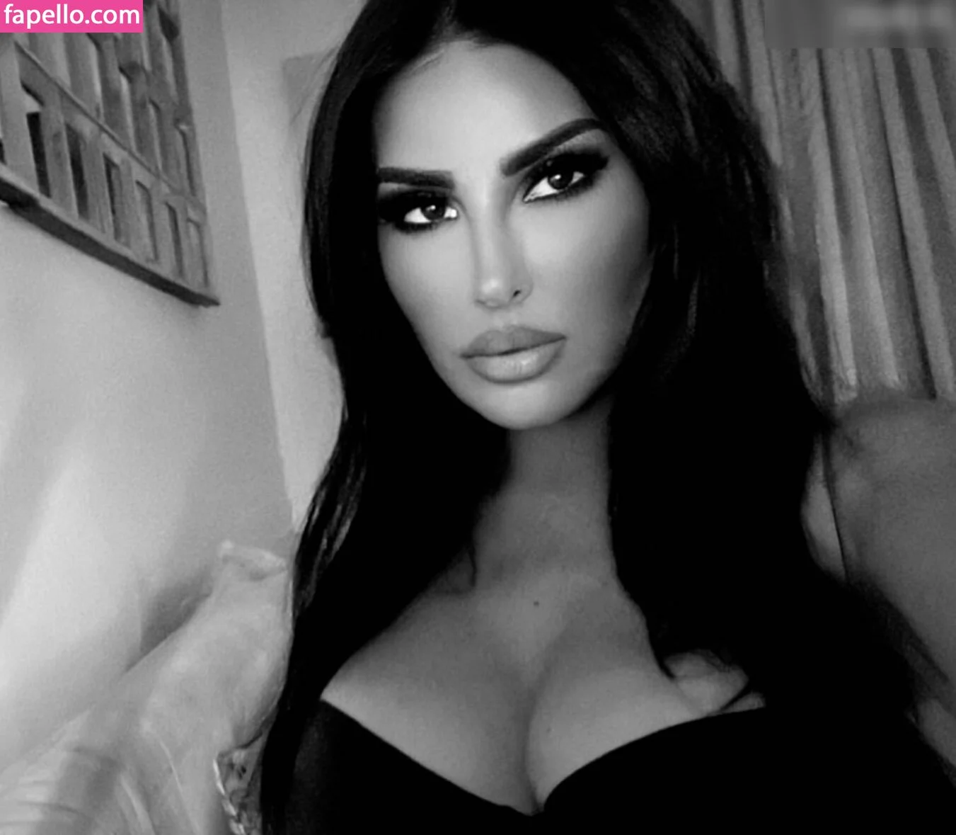 Senna Gammour Onlyfans Photo Gallery 