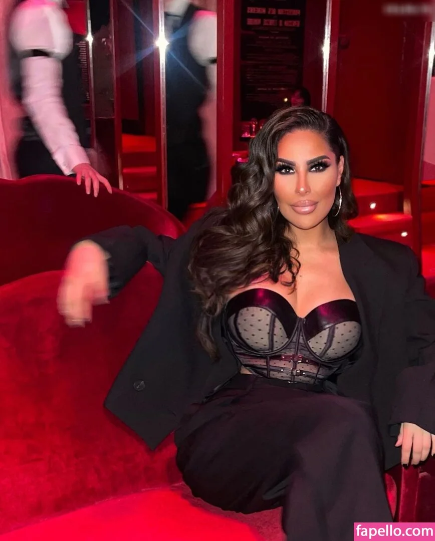 Senna Gammour Onlyfans Photo Gallery 