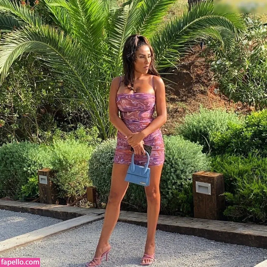 Senna Gammour Onlyfans Photo Gallery 