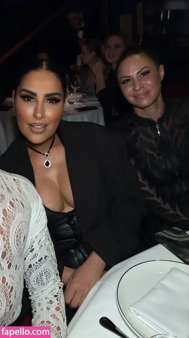 Senna Gammour Onlyfans Photo Gallery 