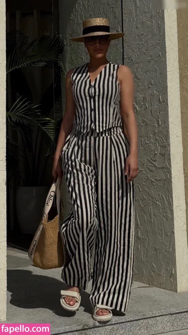 Senna Gammour Onlyfans Photo Gallery 