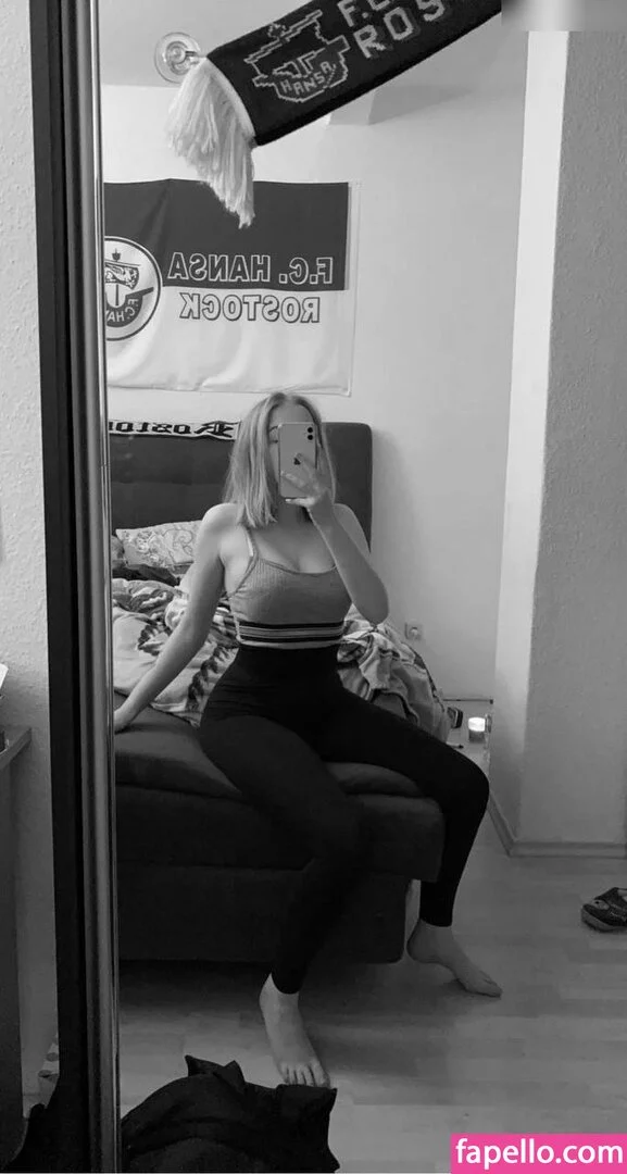 Kennt die wer Onlyfans Photo Gallery 