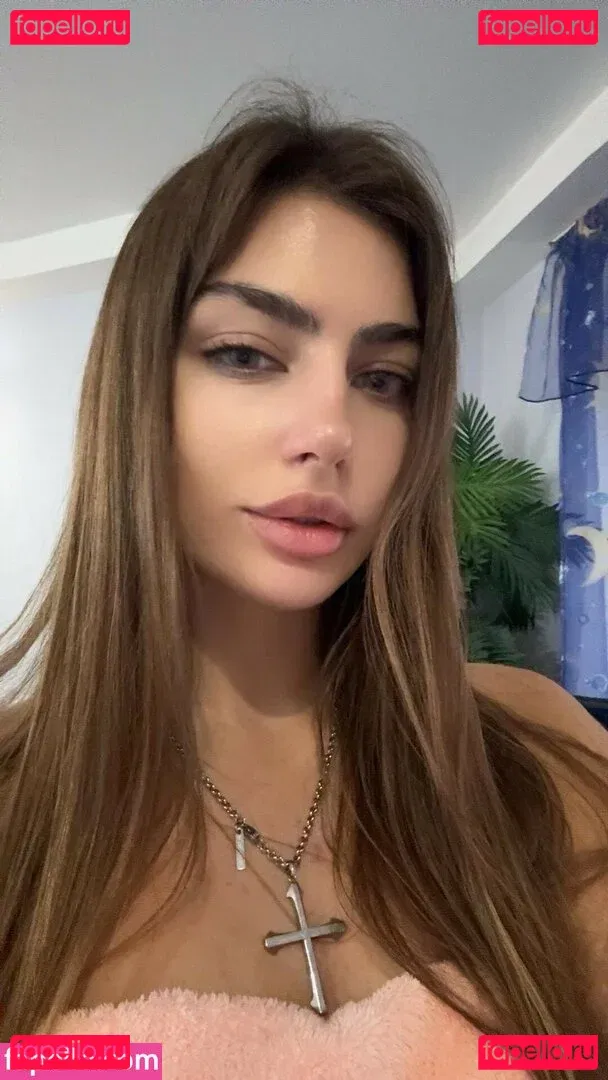 Secretofeva Onlyfans Photo Gallery 