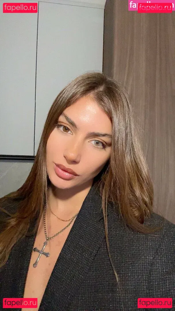 Secretofeva Onlyfans Photo Gallery 