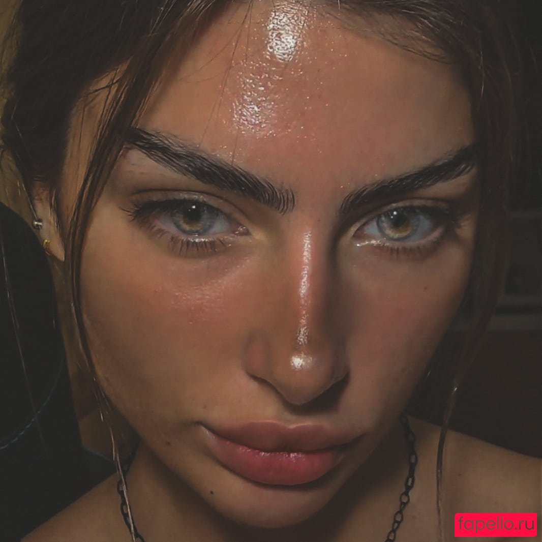 Secretofeva Nude Onlyfans Photo 24