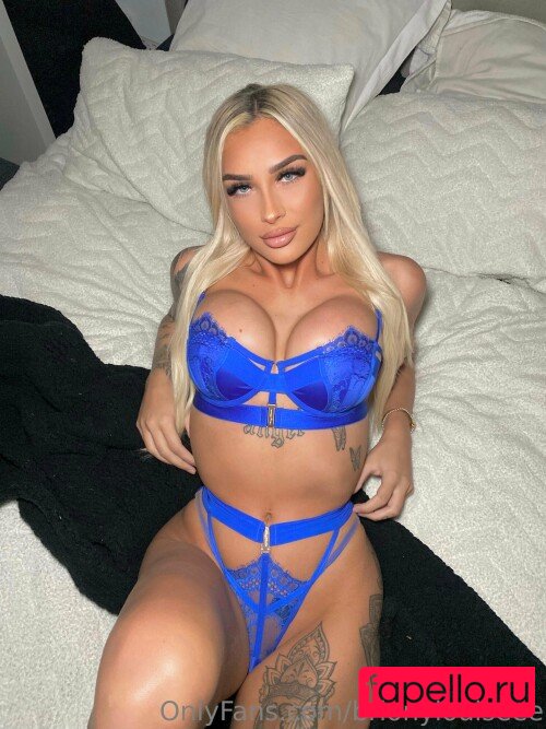 brionylouiseee Nude Onlyfans Photo 7