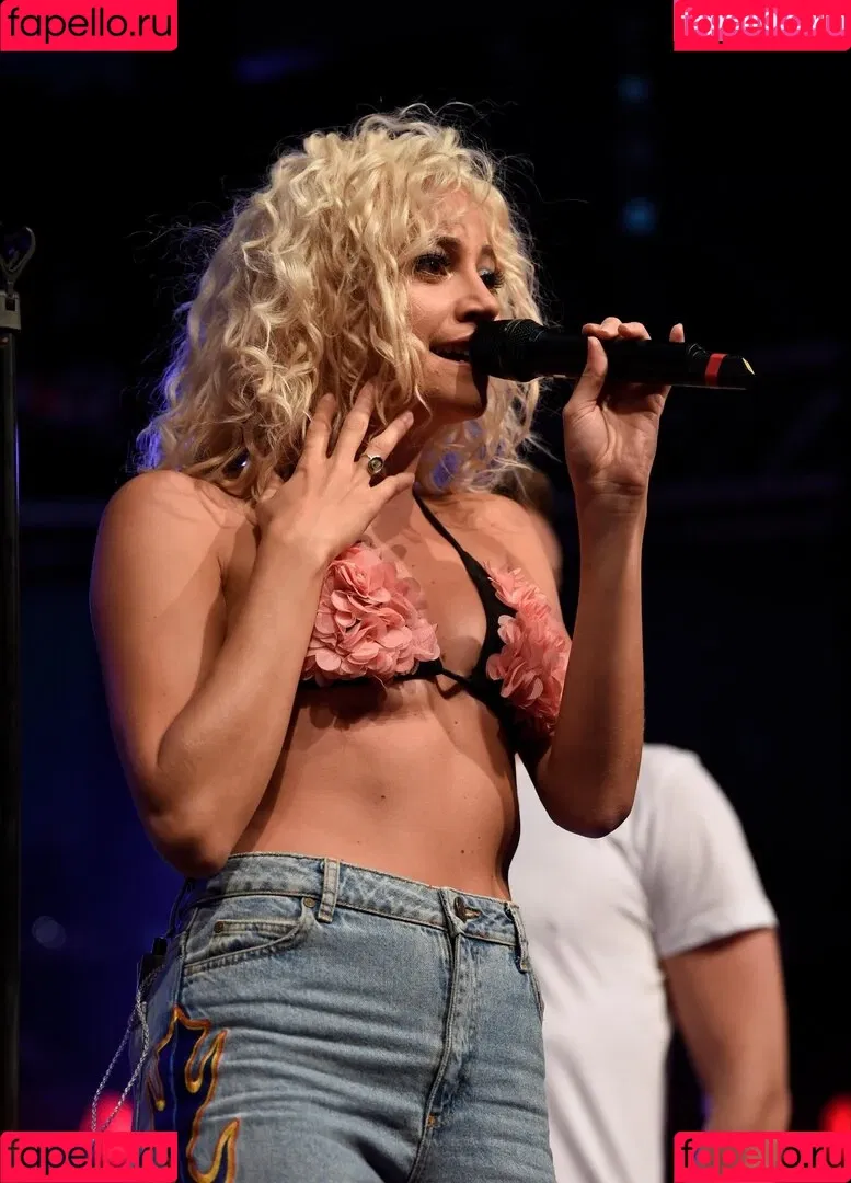 Pixie Lott Onlyfans Photo Gallery 