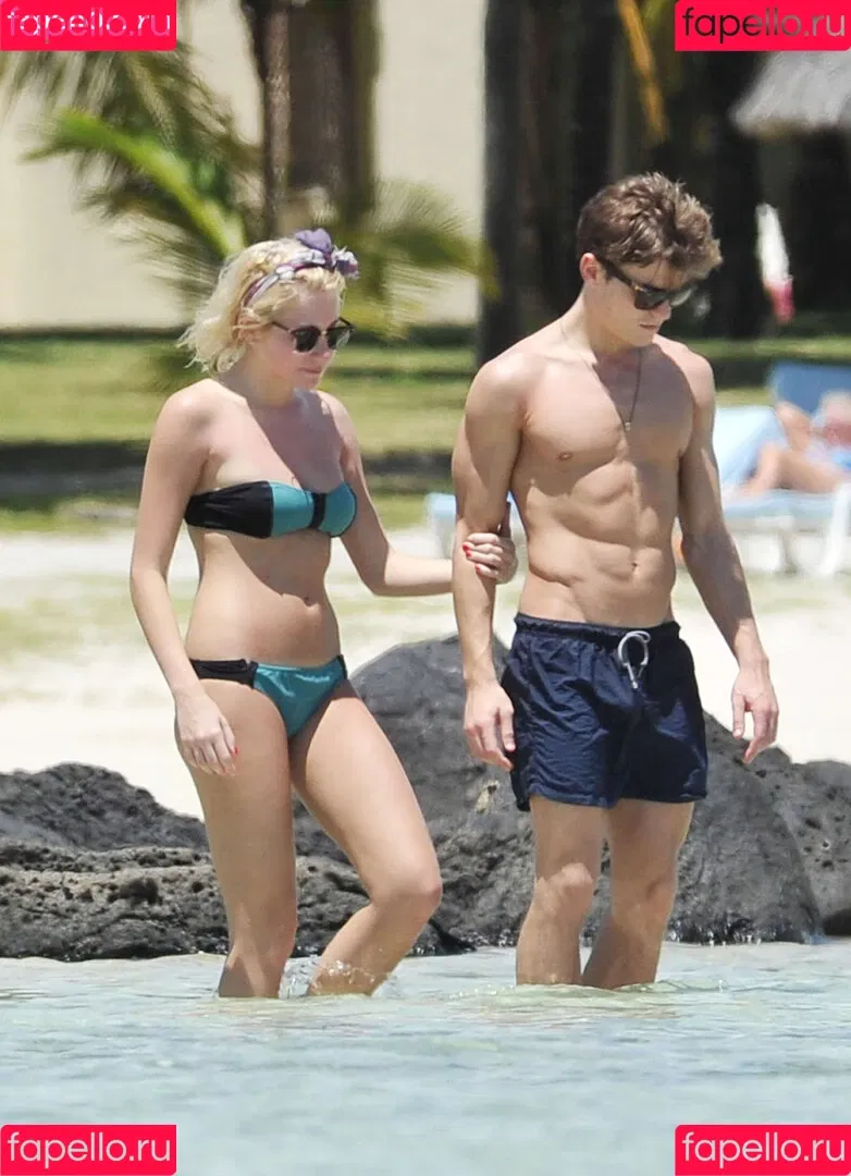 Pixie Lott Onlyfans Photo Gallery 