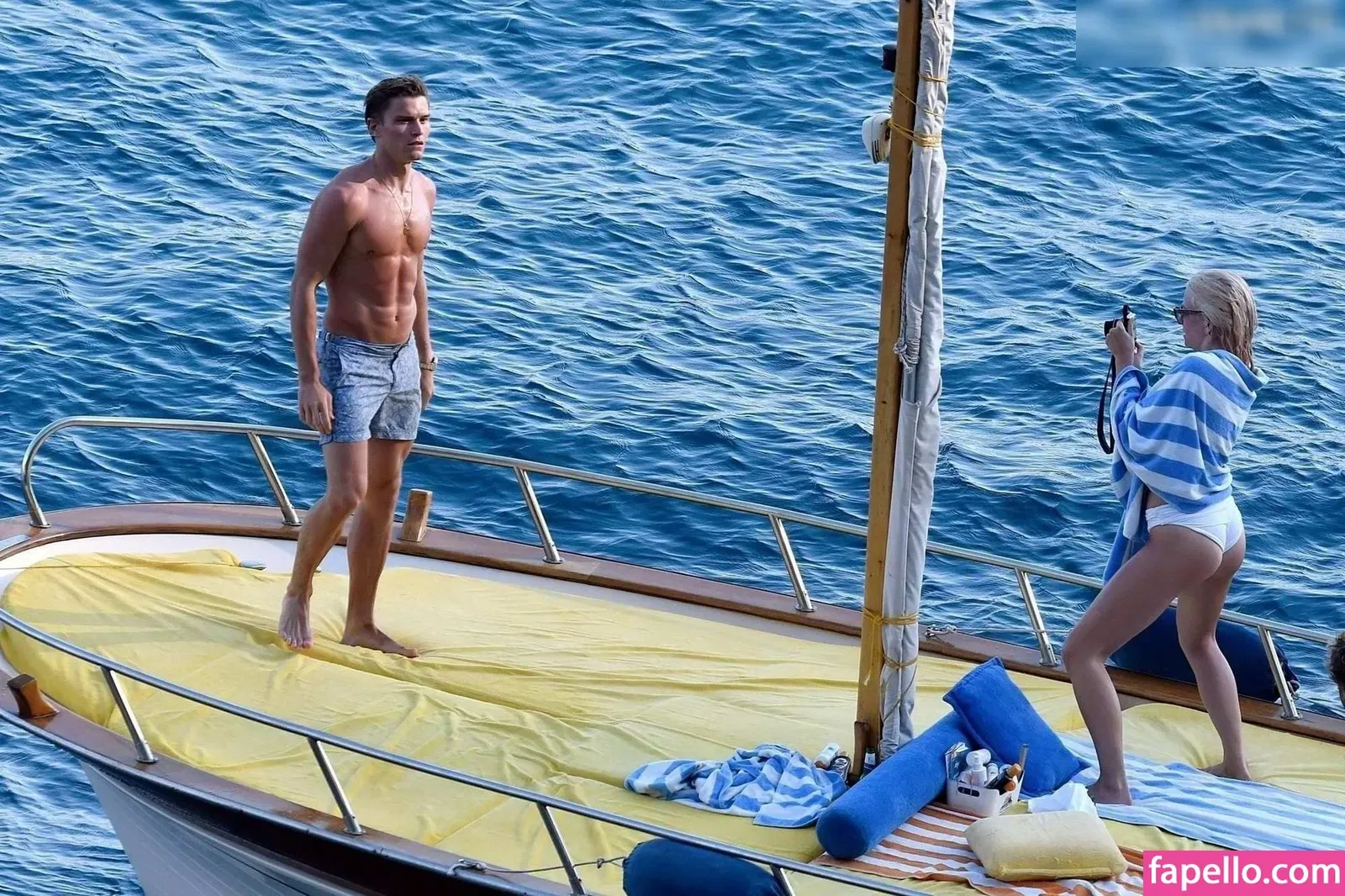 Pixie Lott Onlyfans Photo Gallery 